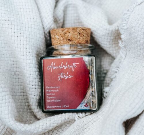 Räucherwerk, Abwehrkräfte stärken, Fichtenharz, Weihrauch, Melisse, Tymian, Wachholder
