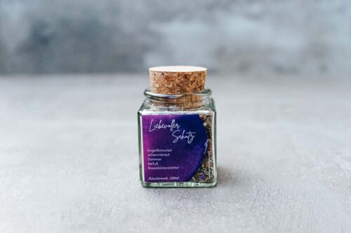 Räucherwerk, Energetik, Angelikawurzel, Johanneskraut, Dammar, Beifuß, Rosenblütenblätter