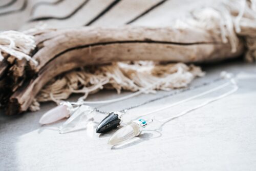 Rosenquarz-, Bergkristall,- Turmalin-Pendel