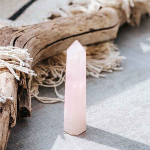 Rosenquarz Obelisk
